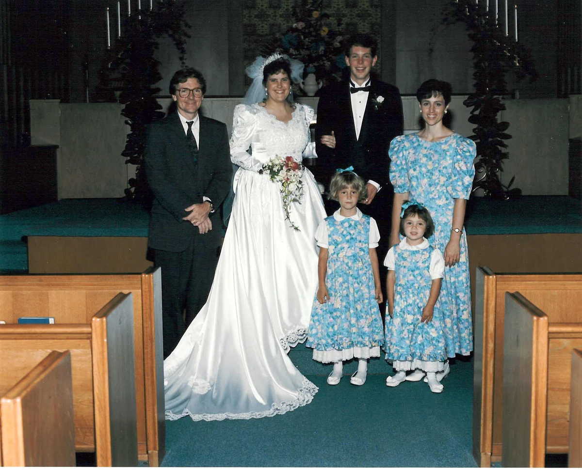 Jason and Janet Dohm with the Brown family at their wedding